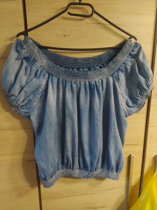 Bluzeczka z cienkego jesnsu