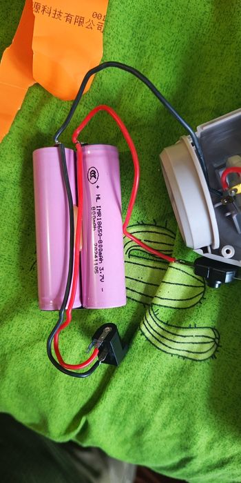 Перепакування акумуляторів шуруповертів, кущорізів і.т.д