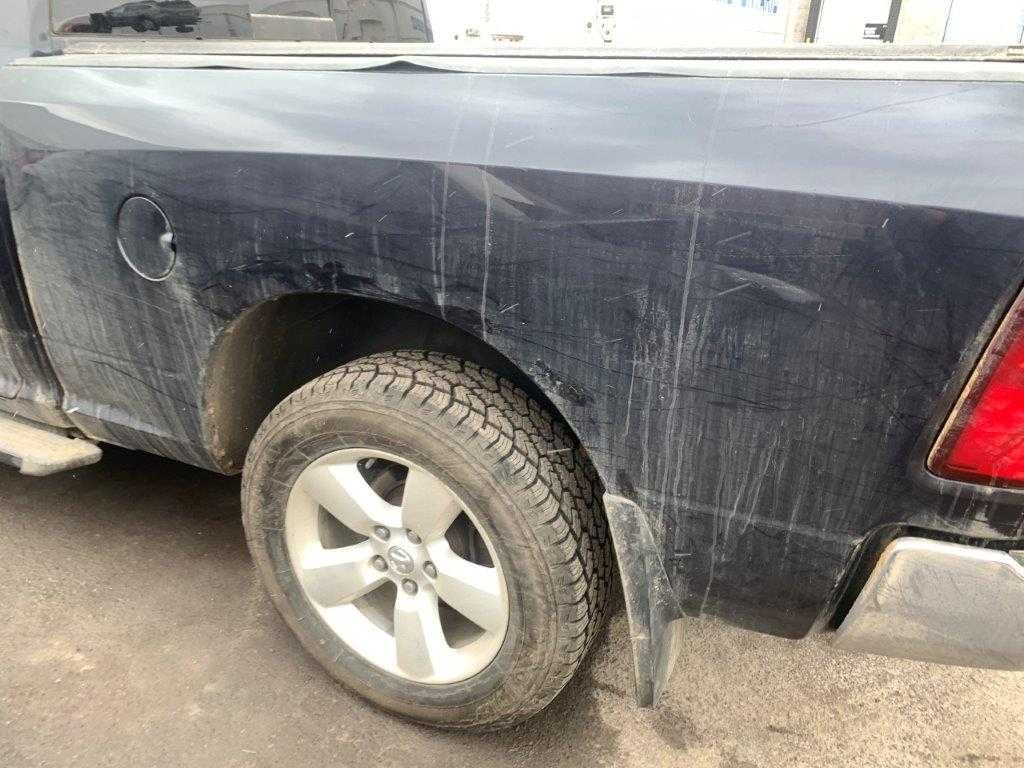 Dodge Ram 1500  09-24 Classic paka skrzynia błotnik tył PAR długa 1.9m