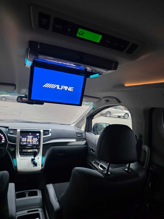 Toyota Vellfire 2013 2.4 автомат