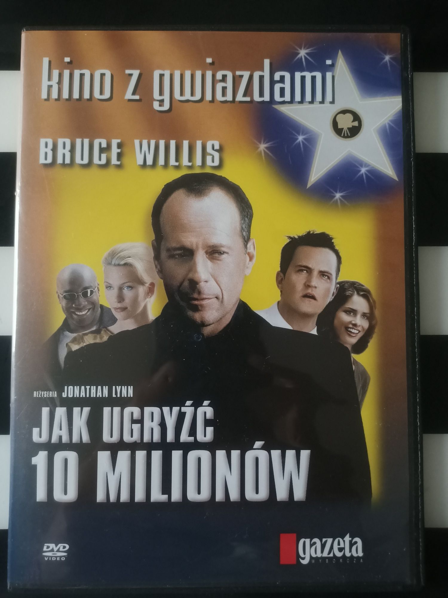 Jak ugryźć 10 milionów DVD Bruce Willis