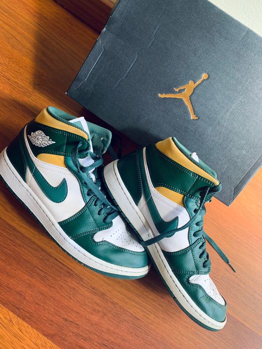 Jordan 1 Mid Sinics 45