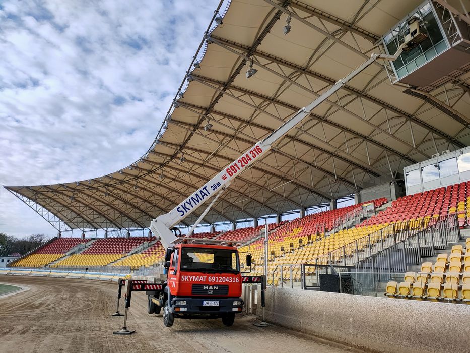 Podnośnik 20/25/30/35m Zwyżka Usługi Podnośnikiem Koszowym Wrocław