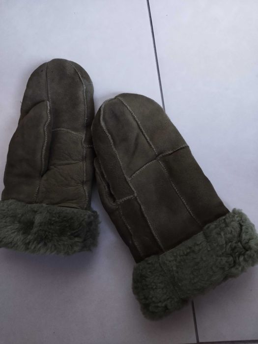 Rękawiczki damskie zielone z futerkiem