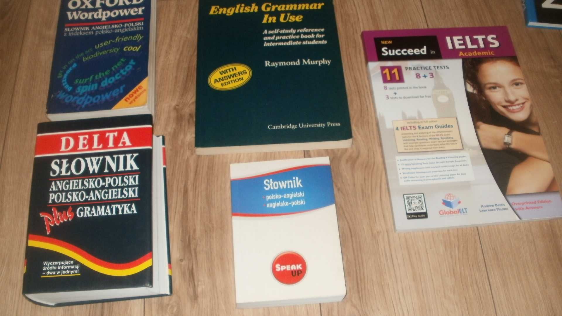 j. angielski- Succeed in IELTS Academic, English Grammar in Use i inne