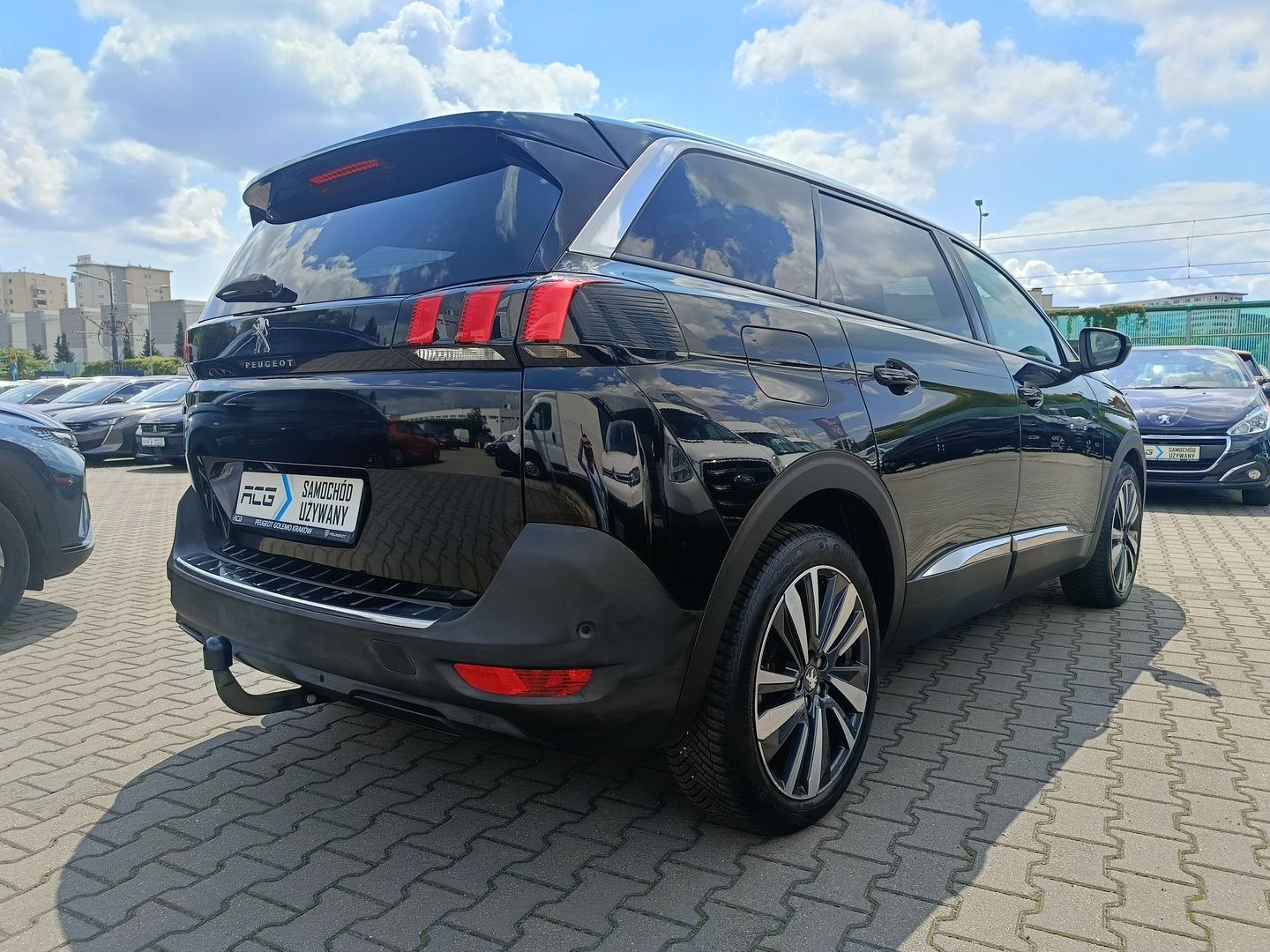 Peugeot 5008 1.6 PureTech 180KM Allure S&S, Automat, Hak, Kamera cofania, Tempomat