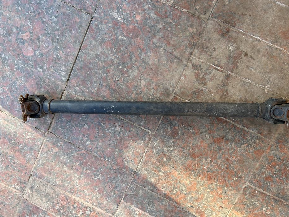 Передній кардан bmw f10 xdrive lci пробіг 120тис