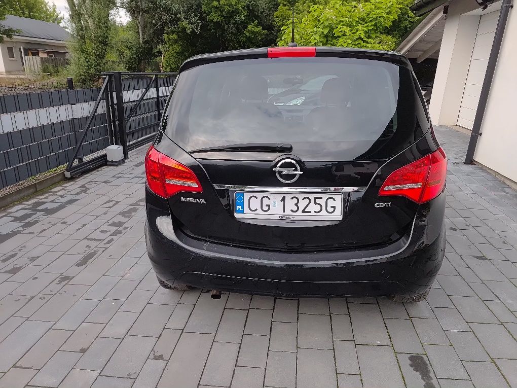 Opel  Meriva  B  1,7 cdti  2011