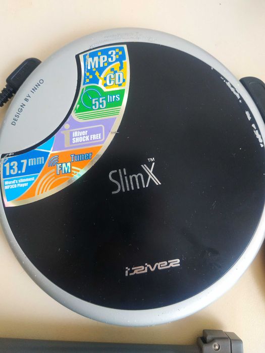 iRiver iMP-550 SlimX CD/MP3-плеєр