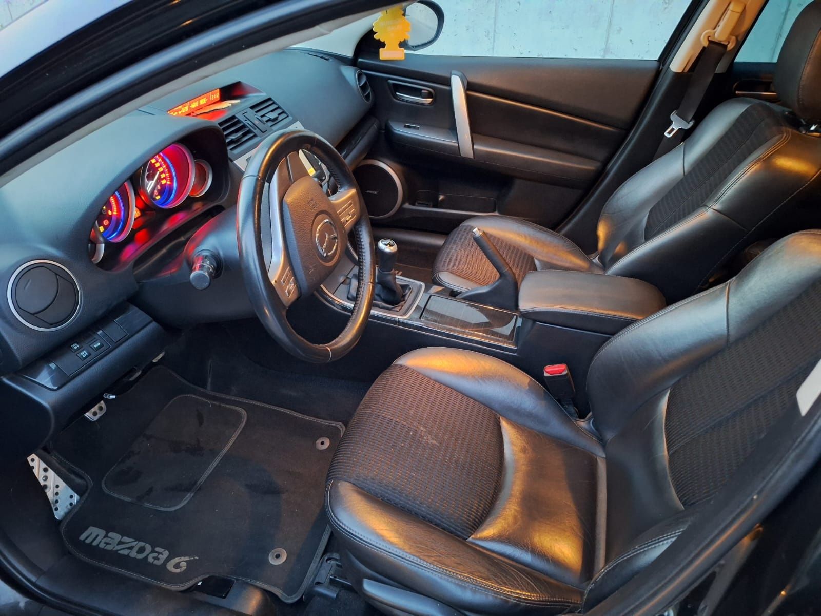Mazda 6 2.2 diesel! Bogate wyposażenie!