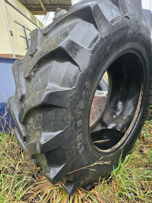 Opony rolnicze 28
