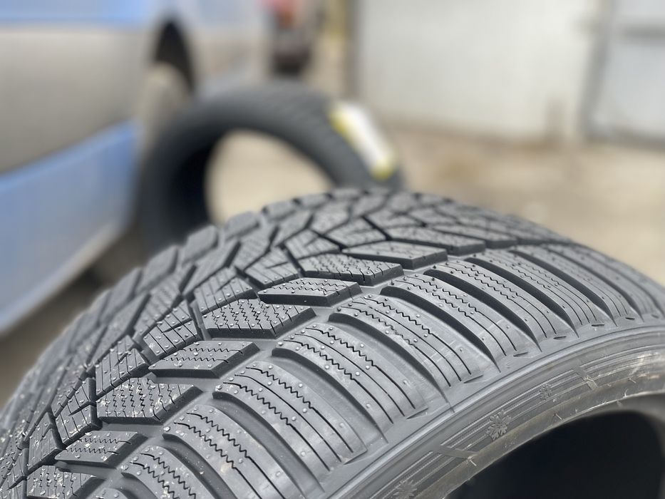 Шини 275 35 20 Hankook Winter I*Cept Evo3 W330 275/35 R20 102W XL