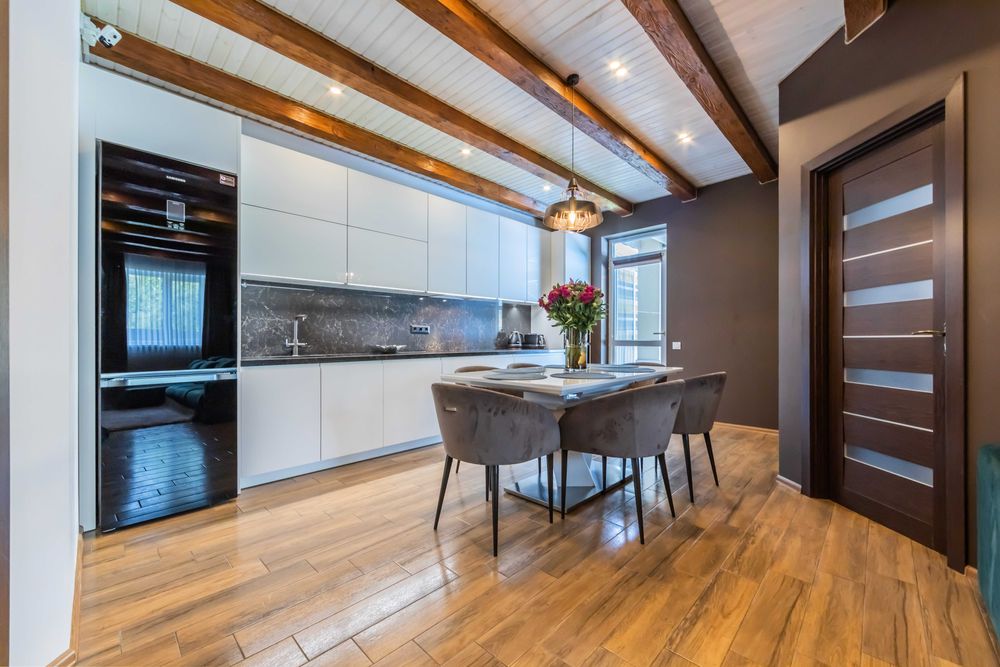 Продаж будинку дуплексу  в місті Київ. басейн .ГАЗ. генератор.підвал