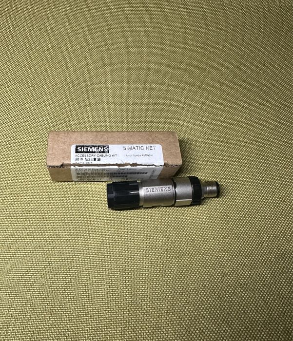 Промисловий розʼєм SIEMENS