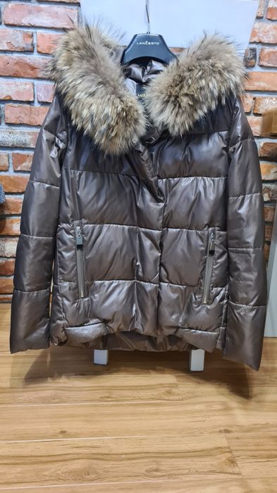 Czekoladowa kurtka damska Liza Bruce z naturalnym jenotem