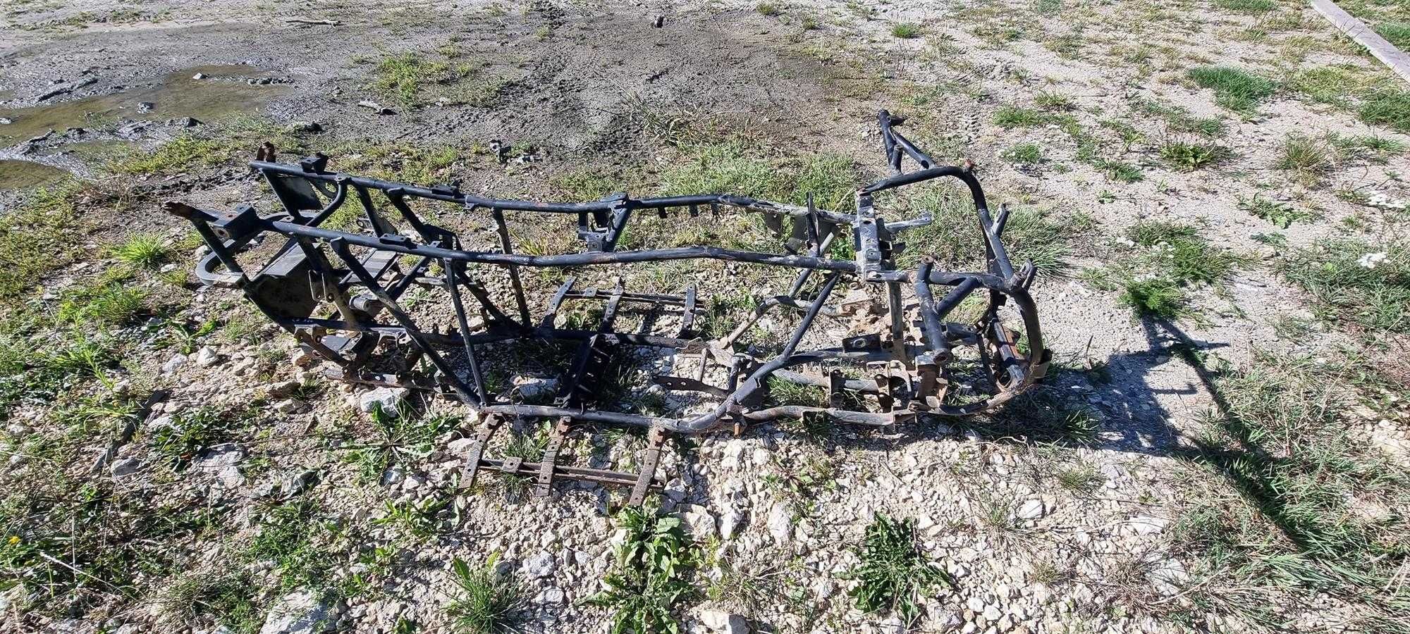 Rama z Dokumentami CF Moto 520L Long 450 500 Części Serwis Silnik Wał