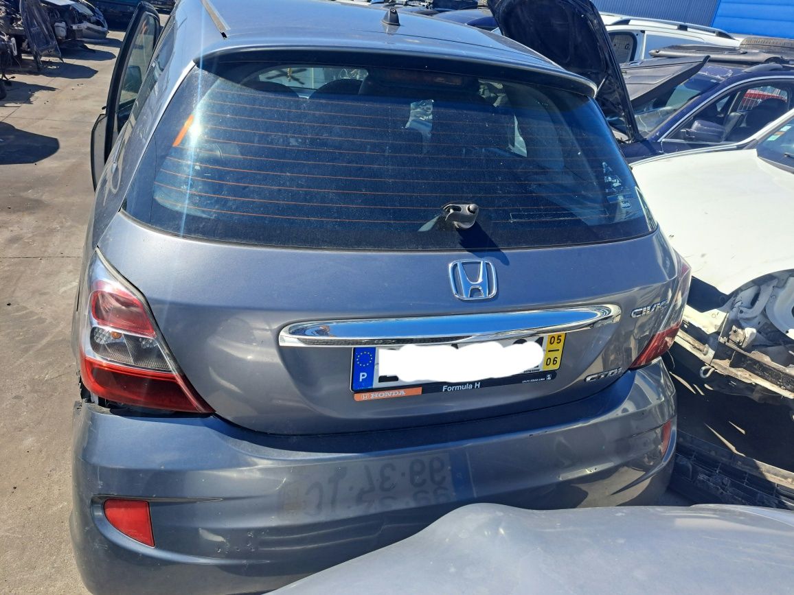 Honda Civic todas as peças desta viatura