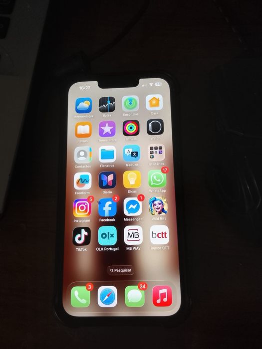 Iphone 13 em bom estado 128gb de memoria