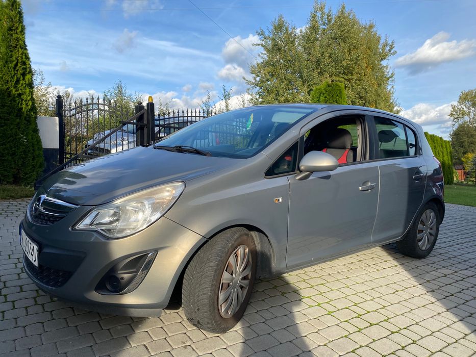 Opel Corsa 1,4 benzyna 100KM możliwość zamiany bezwypadkowy