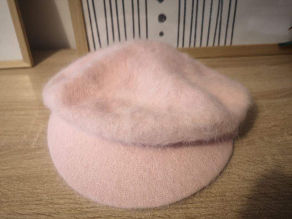 Beret, pudrowy  róż, angora