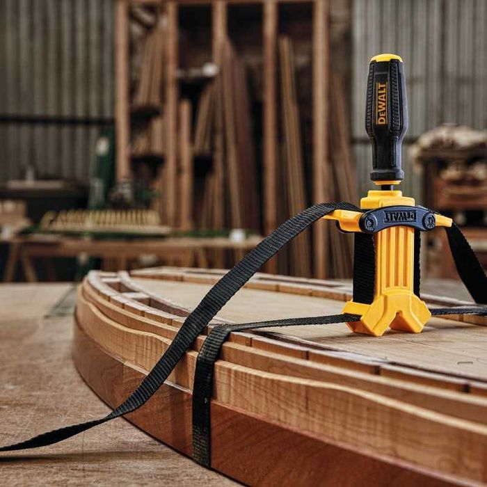 DeWALT DWHT83839-0 Струбцина ремінна з довжиною ременя 427 см