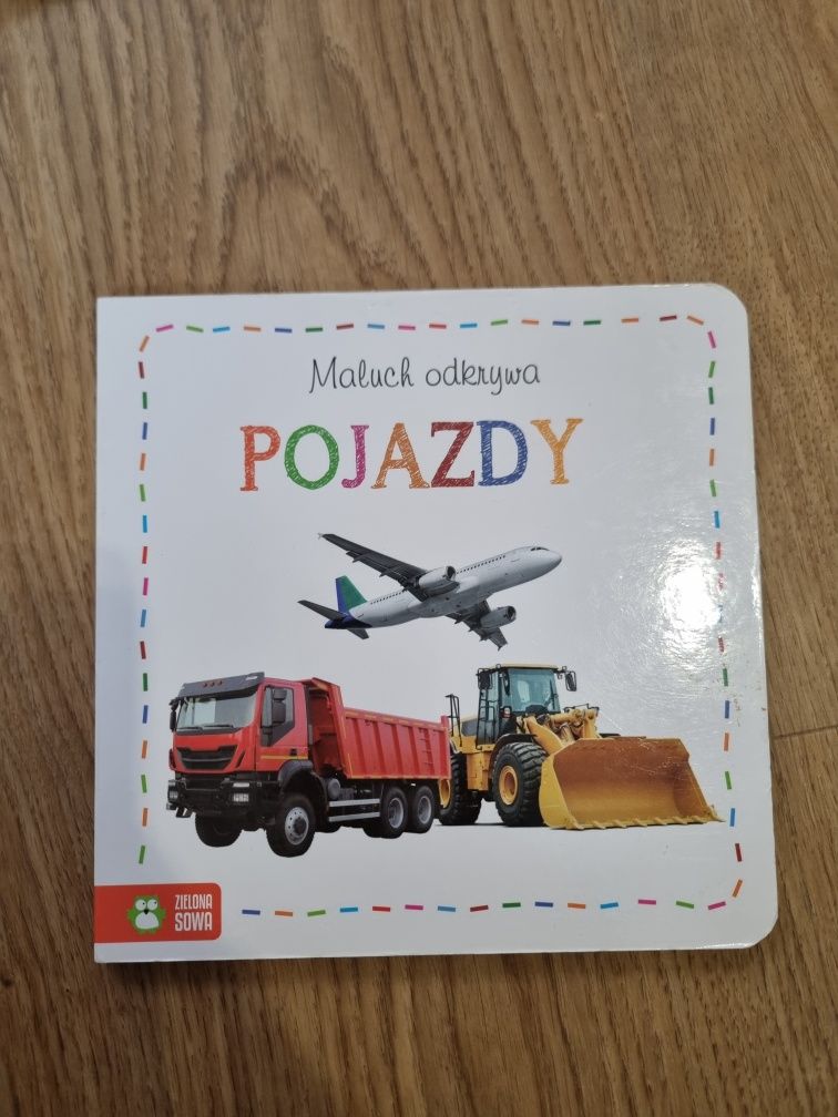 Książeczka Maluch odkrywa pojazdy