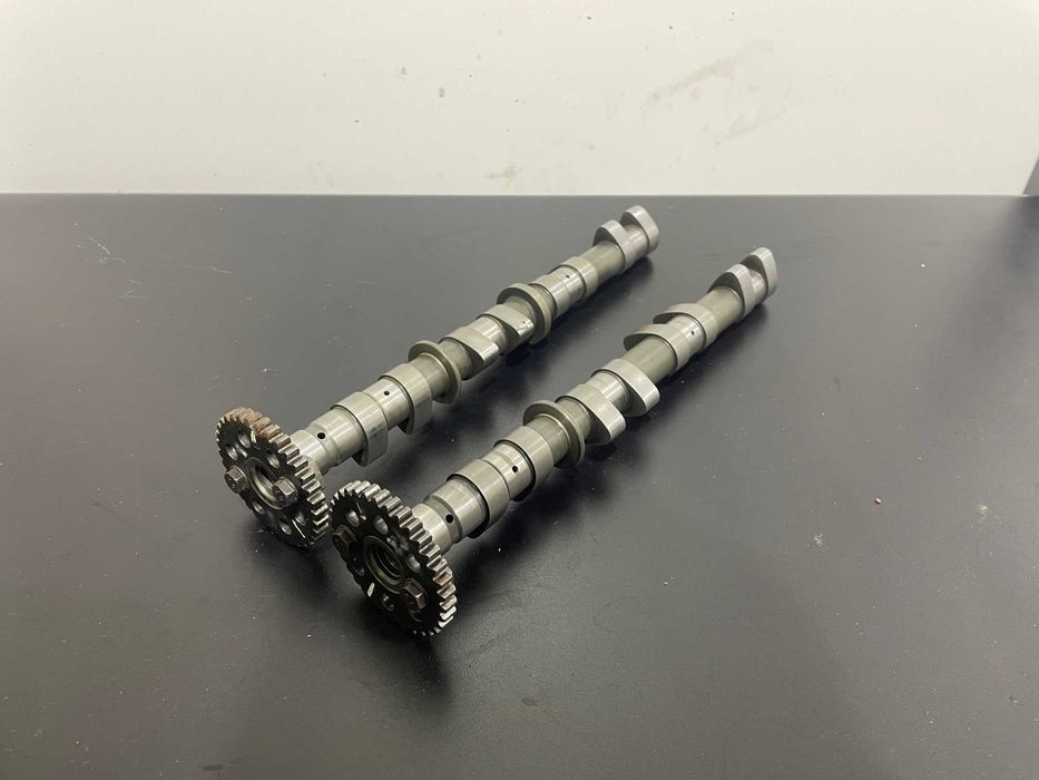 Wałek wałki rozrządu Yamaha YZF-R6 RJ11 - RJ15 (ssący i wydechowy)