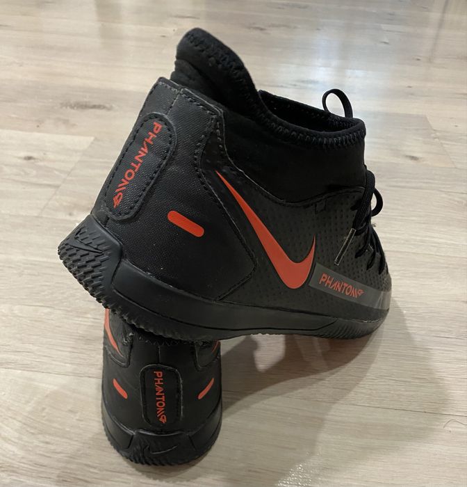 Футзалки Nike Phantom GT 43-44