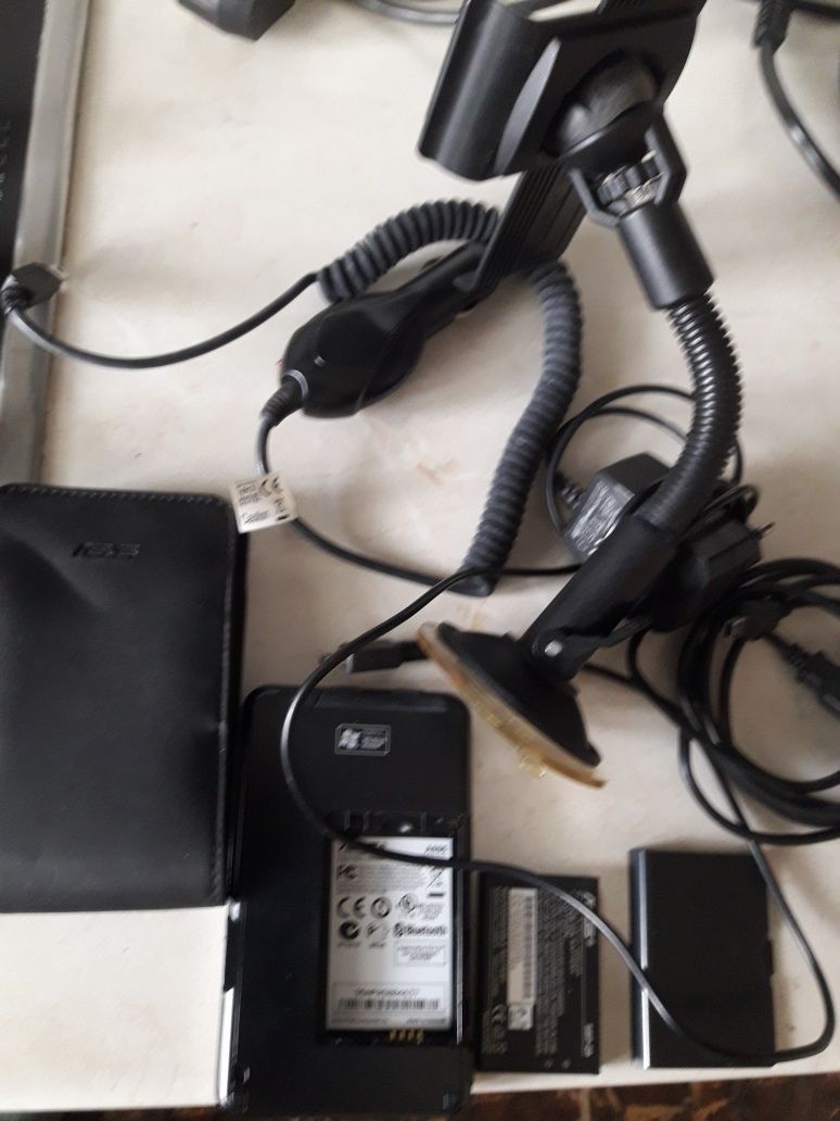 8КПК  GPS навигатор  Asus A696