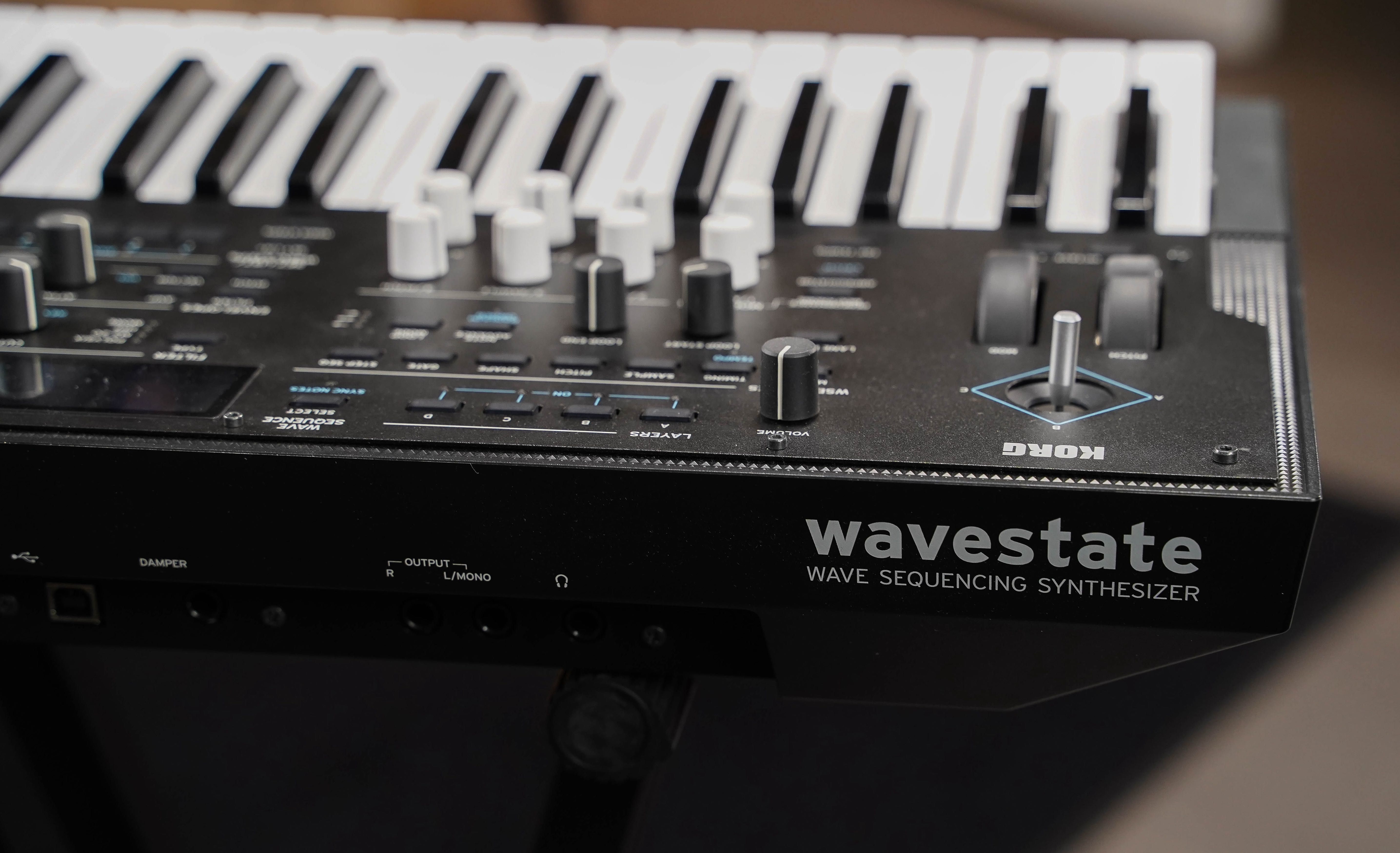 KORG WAVESTATE -Syntezator 37 pełnowymiar. klaw.