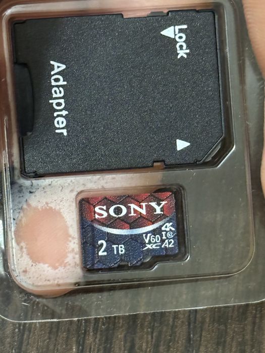 Карта памяти Sony MicroSD 2TB