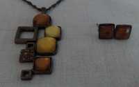 Sztuczna biżuteria AVON Naszyjnik+kolczyki kwadraty brąz
