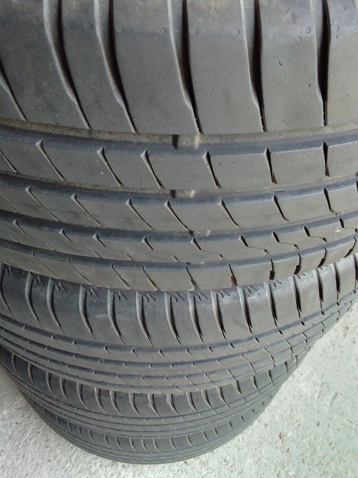 Cena za 4 Opony letnie 225/50r17 FIRESTONE