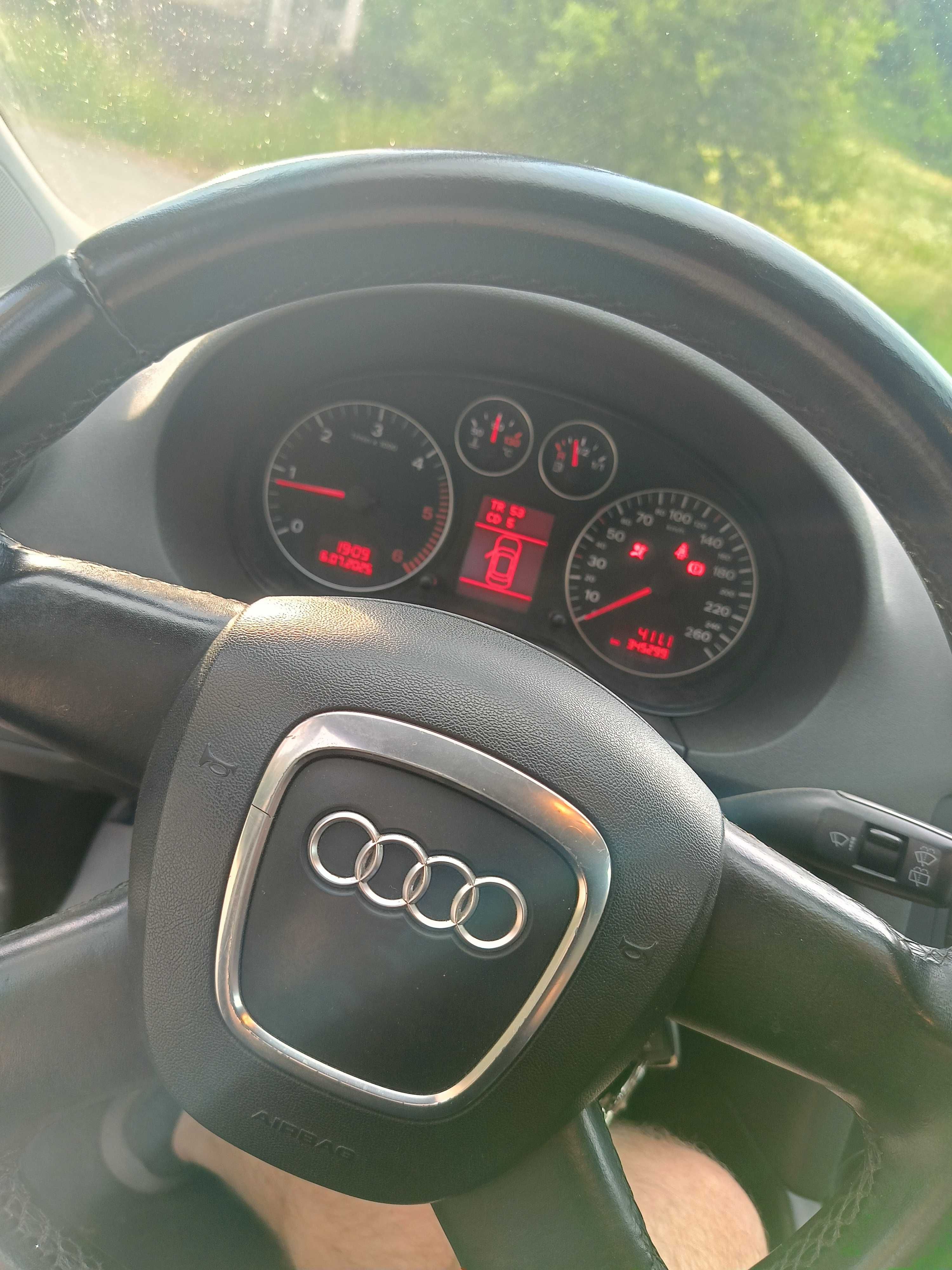 Audi a3 8p sportback 1.9 tdi 105km