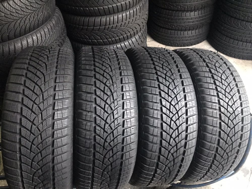 225/55/17 R17 Goodyear Ultra Grip Perfomance GEN1 4шт зима