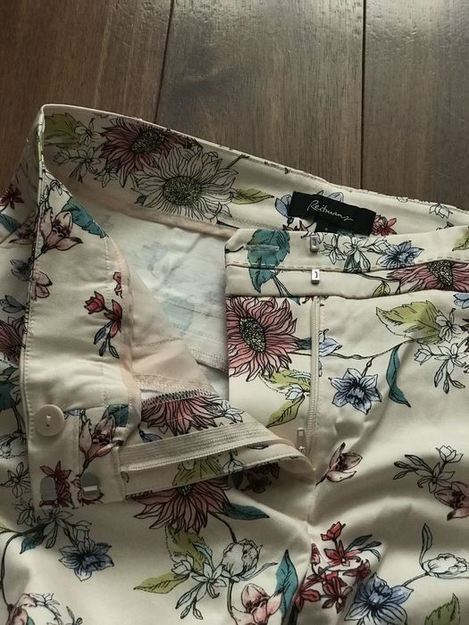 Короткі брюки S