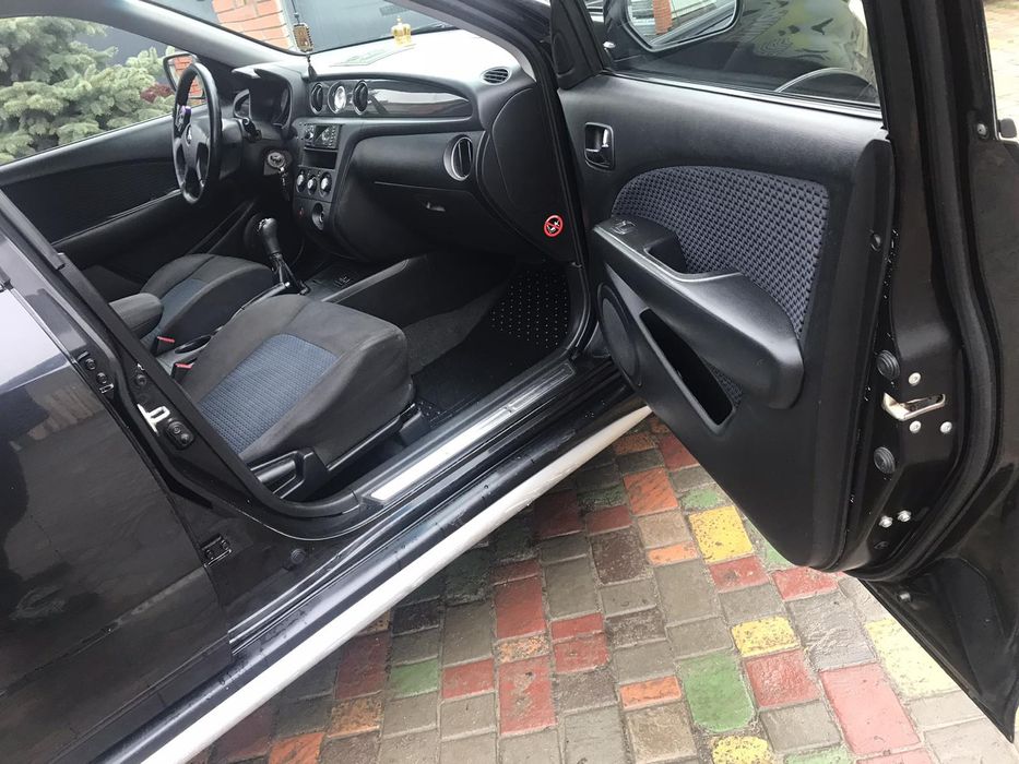 Mitsubishi Аутлендер 2007 рік 2.0 газ 4 покоління