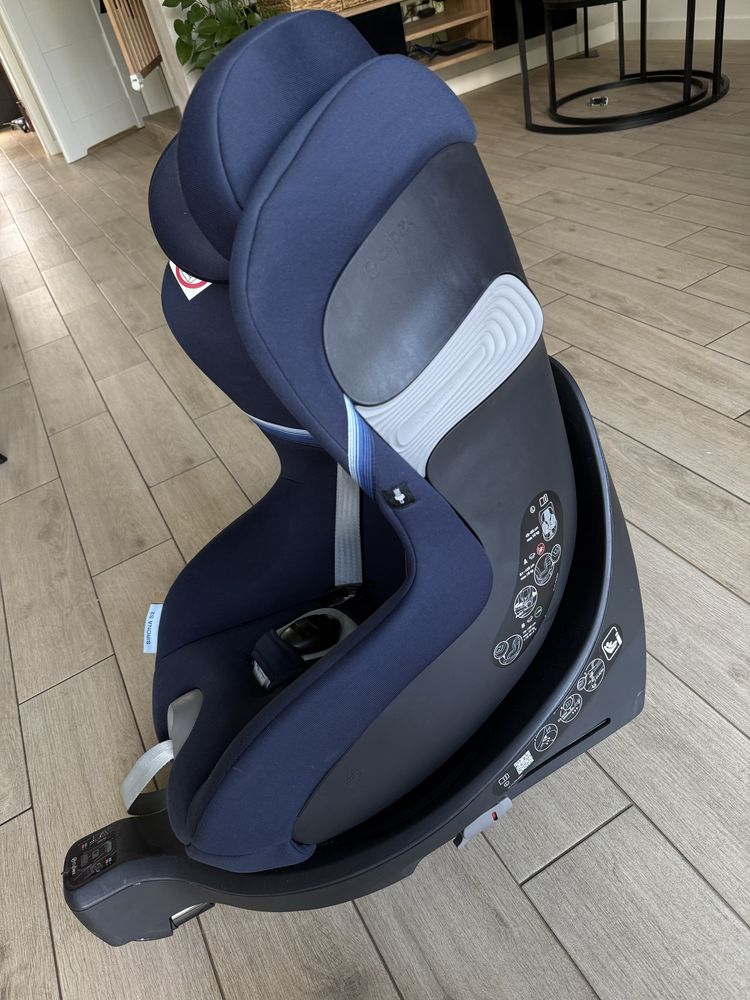Cybex Sirona S2 i-size fotelik obrotowy z baza