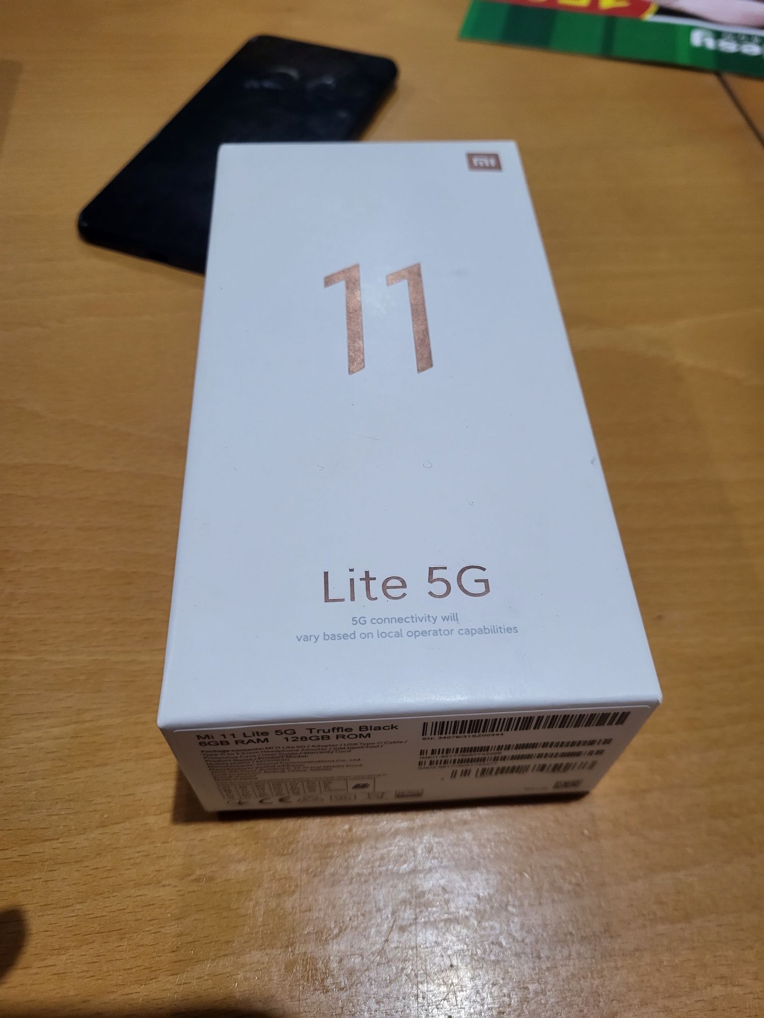 Sprzedam w pełni sprawny TELEFON xiaomi MI 11 LITE 5G