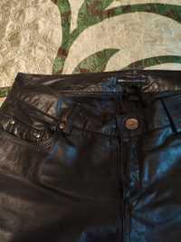 Женские фирменные брюки из натуральной кожи 38(М) Mango
