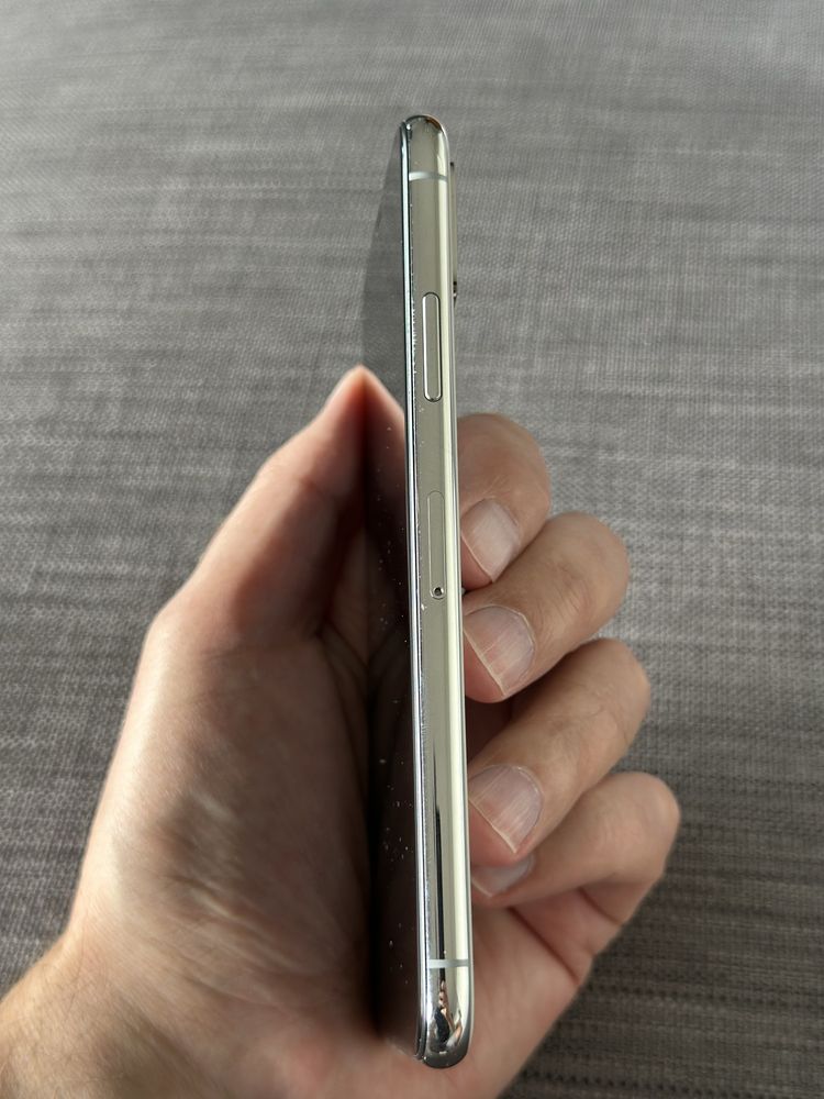 iPhone XS 64GB Silver stan idealny