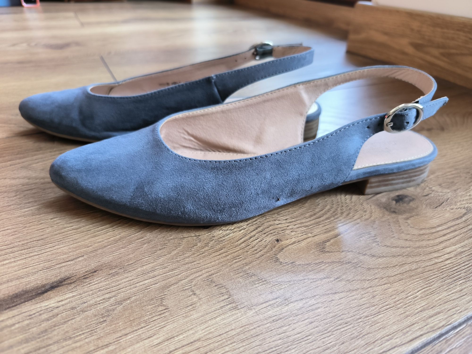 Graceland niebieskie niskie buty damskie 38