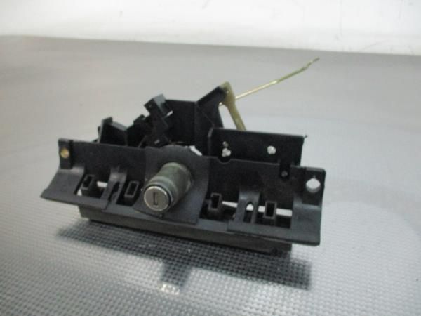 Fechadura / fecho da mala AUDI A4 (8D2, B5)