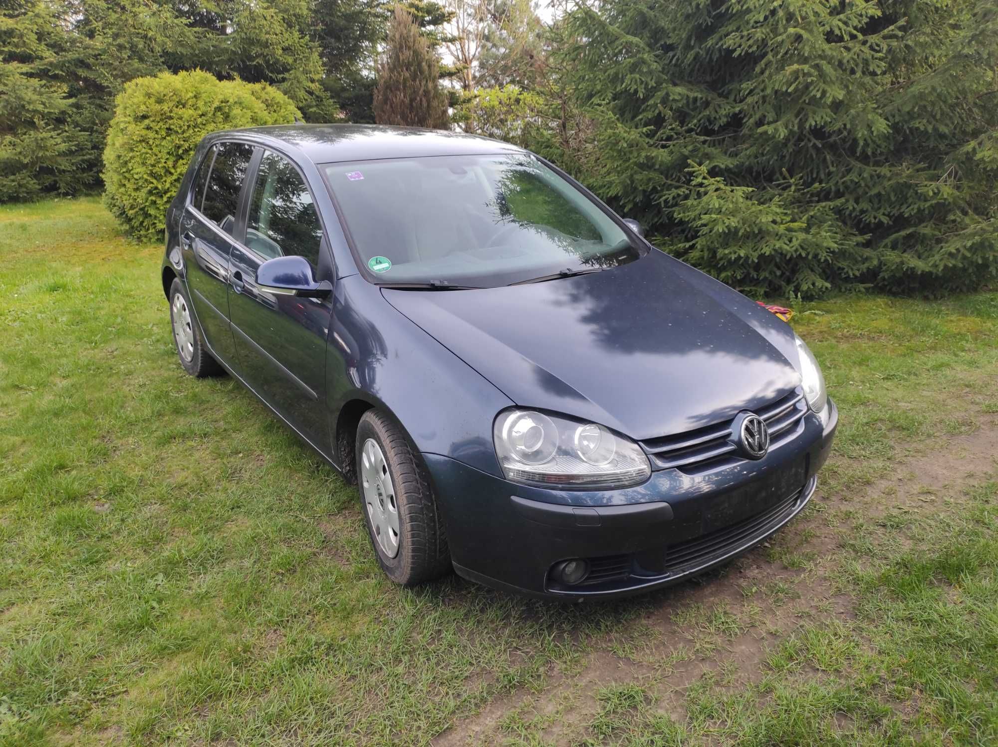 Volkswagen Golf V 1.6 benzyna