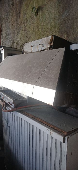 Máquina de café e Máquina de lavar chavenas