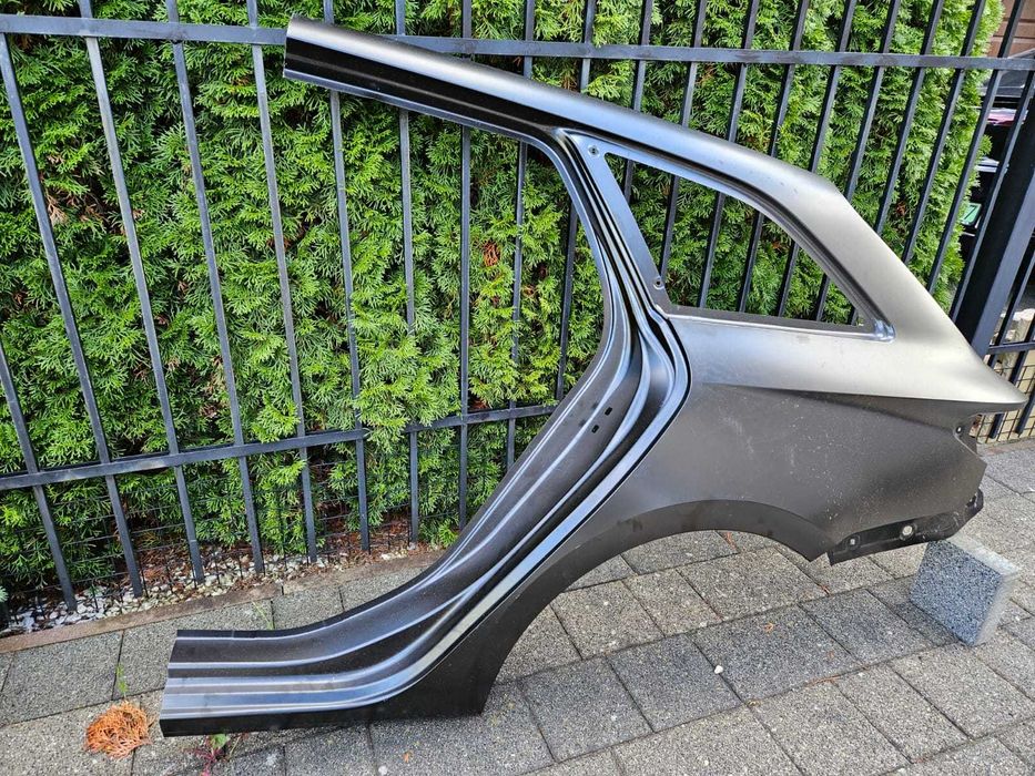 Nowy Błotnik lewy tył Seat Leon IV 4 kombi POSZYCIE