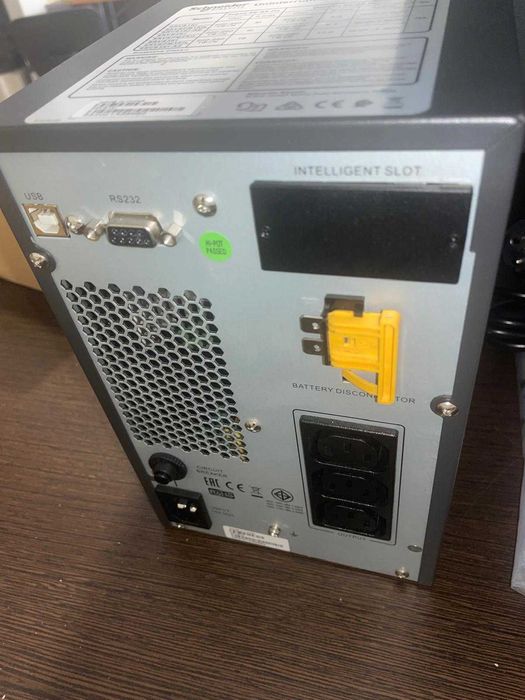 UPS Schneider Easy UPS SRV1KI – 1kVA Online