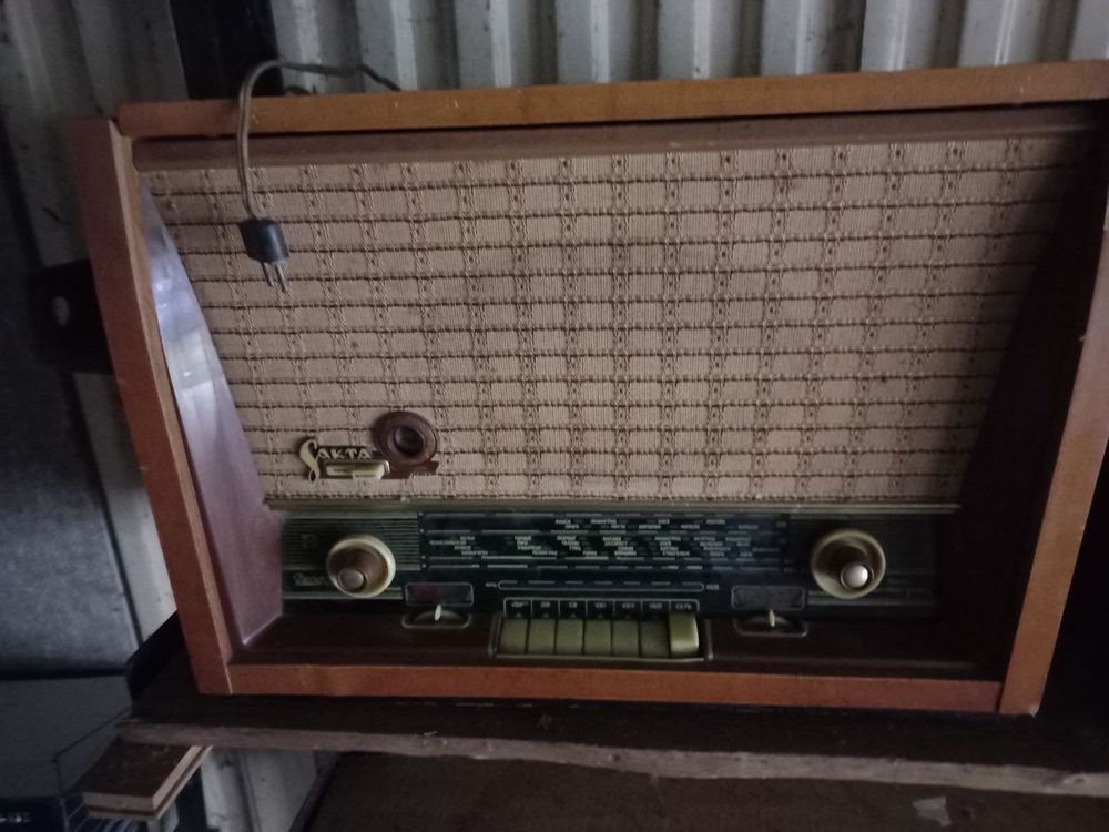 Продам радіо старовинне