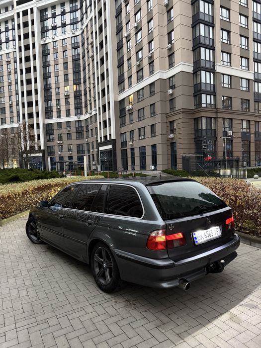 Продам BMW 530b 2003