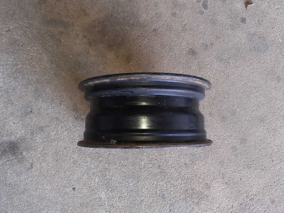 Jante 15 de ferro sem pneu